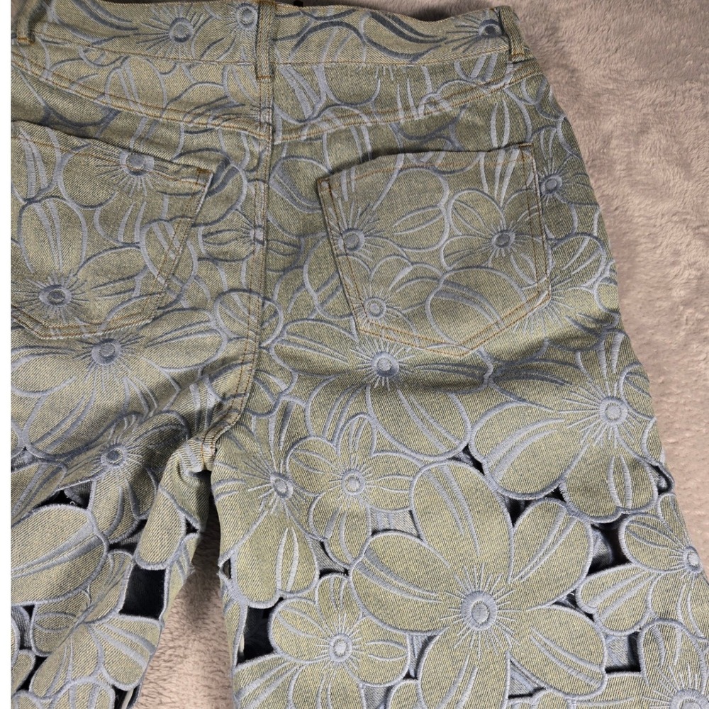 Cynthia Rowley Floral Eyelet Cutout Wide Leg Denim Pants Light Wash 28 - Picture 6 of 15